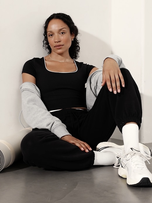 Image number 4 showing, Aurora Seamless Short Sleeve Top
