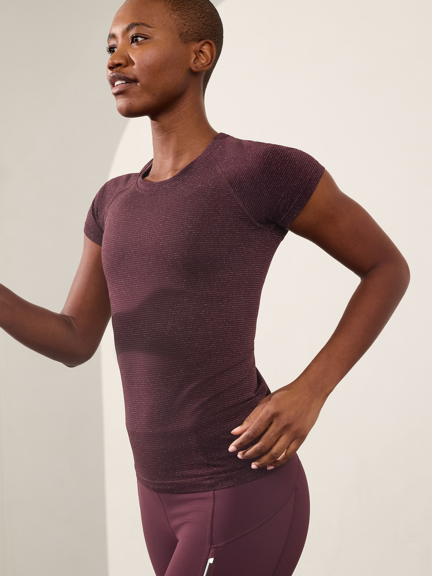 Momentum Seamless Tee | Athleta