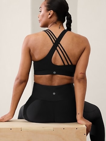 Train Free Sports Bra D-DD