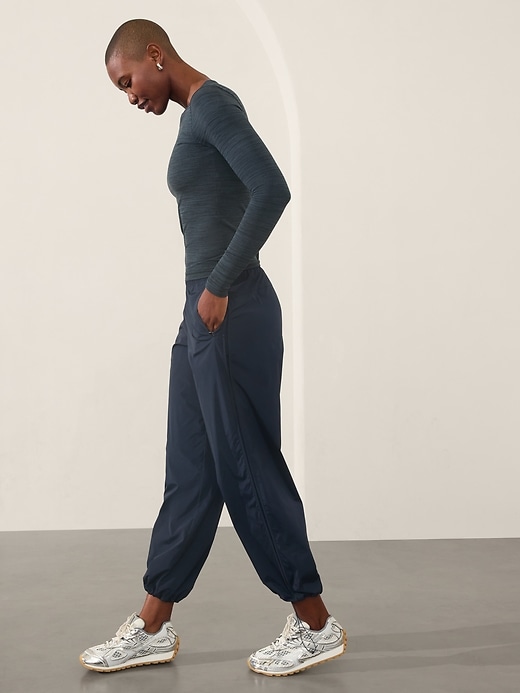 Image number 6 showing, Renew Seamless Crewneck Top