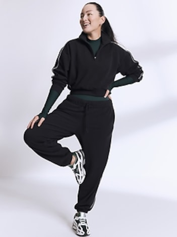Forever Fleece 1/2 Zip High Hip Piping Sweatshirt