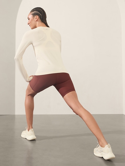 Image number 6 showing, Momentum Seamless Top