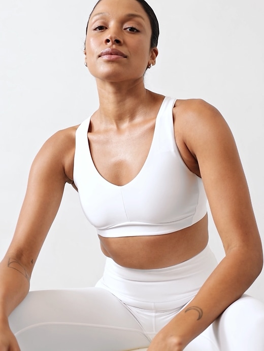 Image number 4 showing, Interval Plunge Train Sports Bra A-C