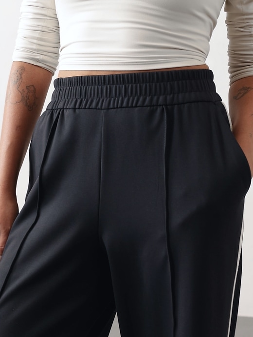 Finish Line Mid Rise Track Pant | Athleta