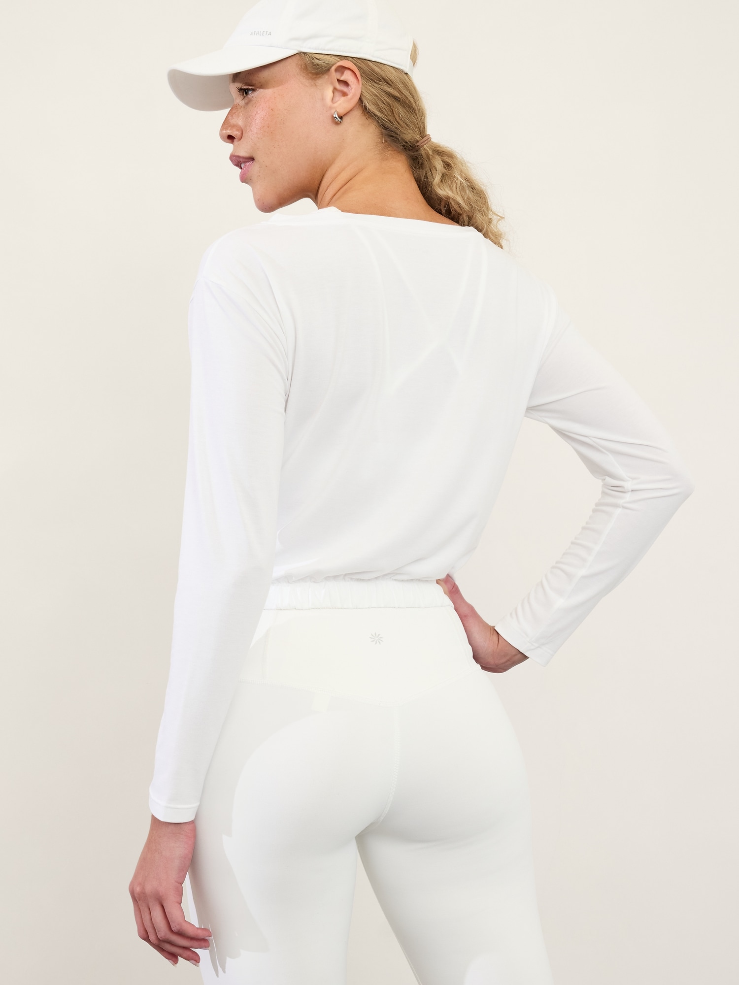 white bubble hem tops