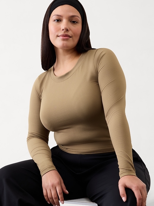 Image number 1 showing, Renew Seamless Crewneck Top