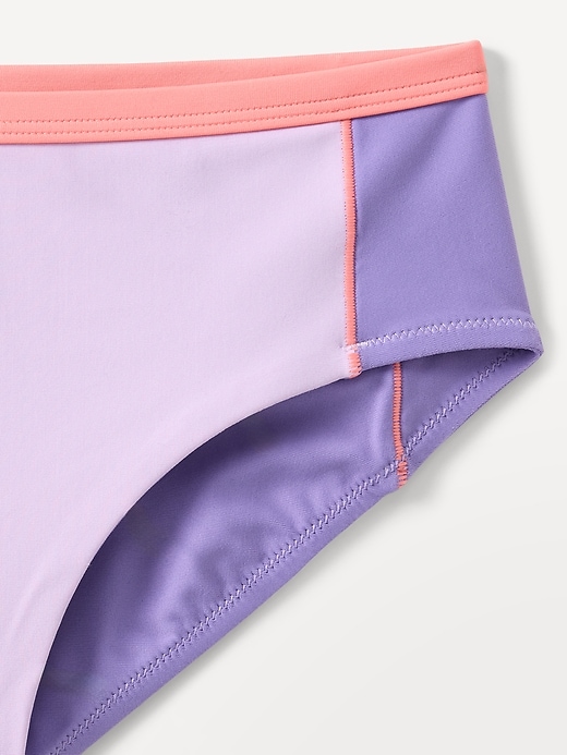 Image number 4 showing, Athleta Girl Reverisble Mid Rise Colorblock Bottom