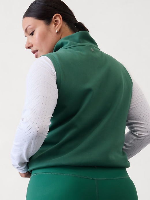 Image number 6 showing, Unstoppable 1/2 Zip Vest