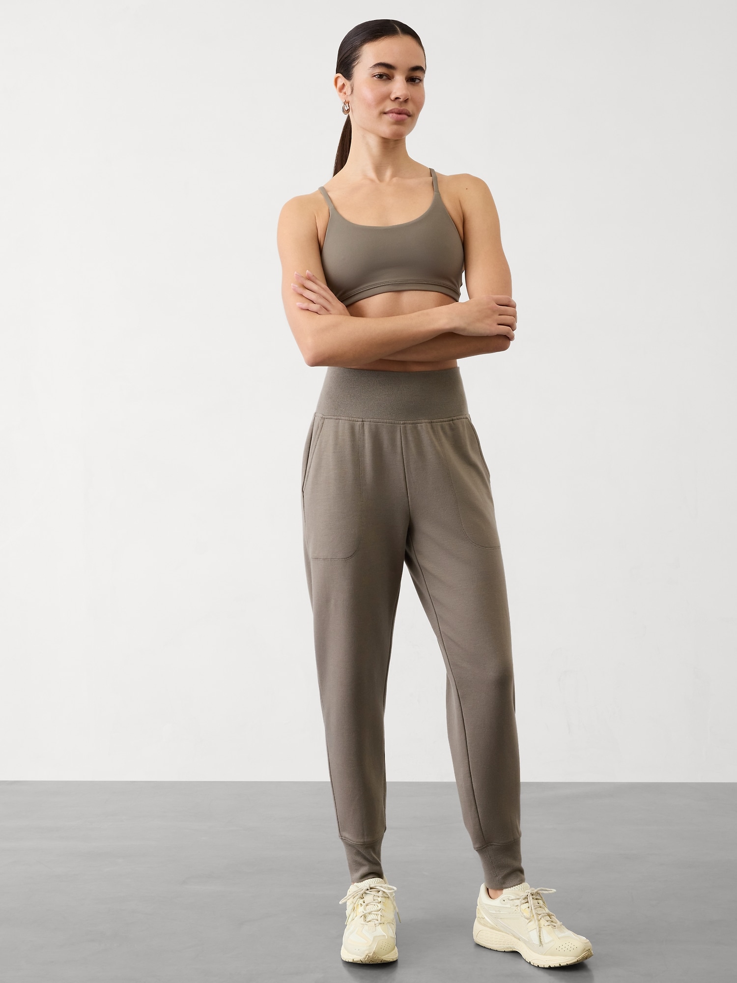 Coaster Luxe High Rise Jogger