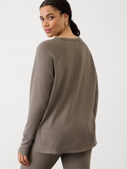 Image number 2 showing, Coaster Luxe Recover Sweatshirt