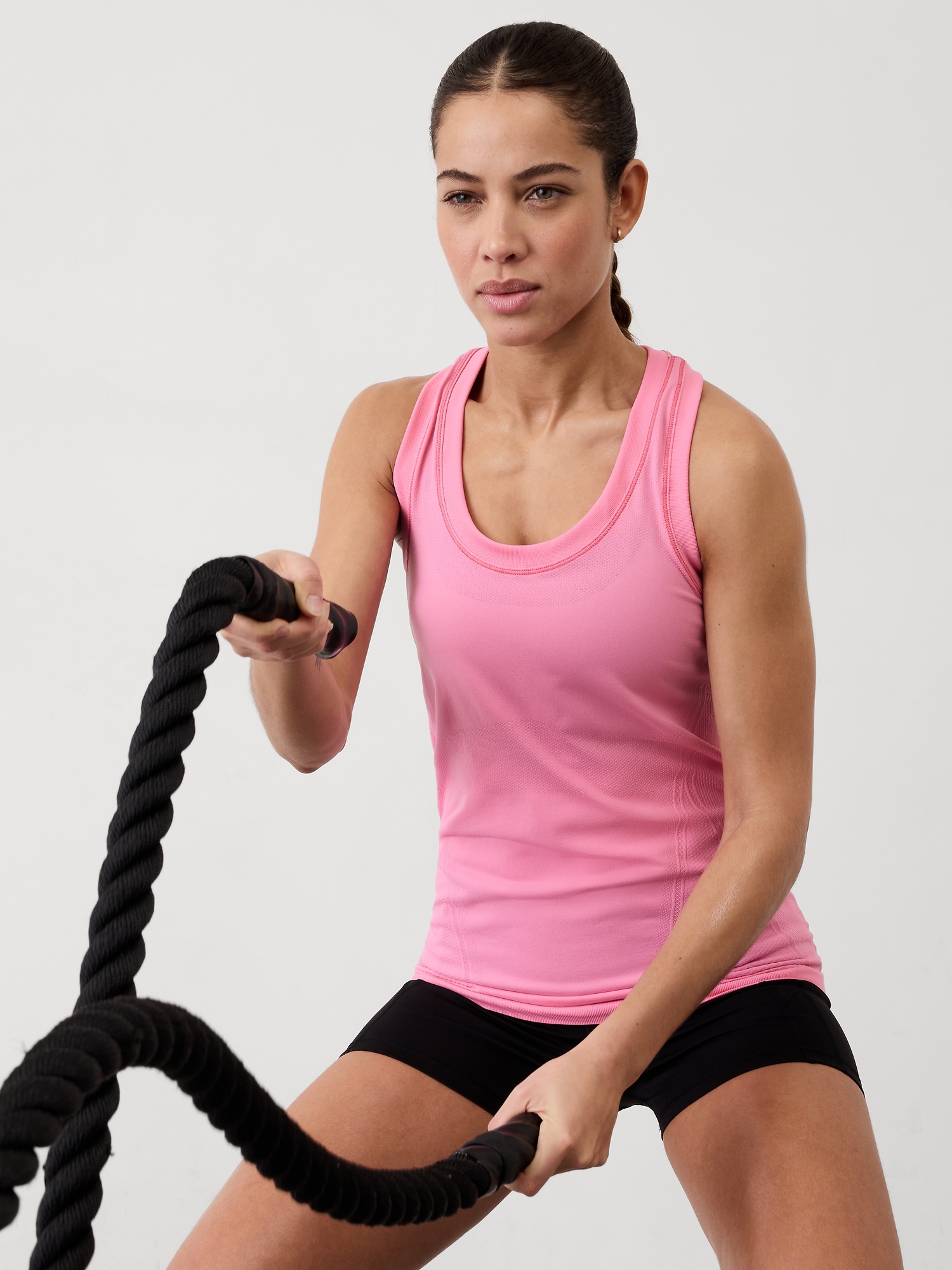 Momentum Seamless Tank