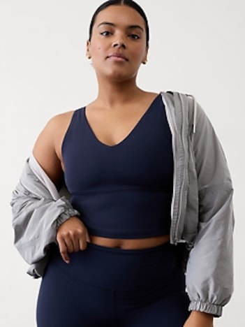 Transcend V-Neck Crop Sports Bra D-DD