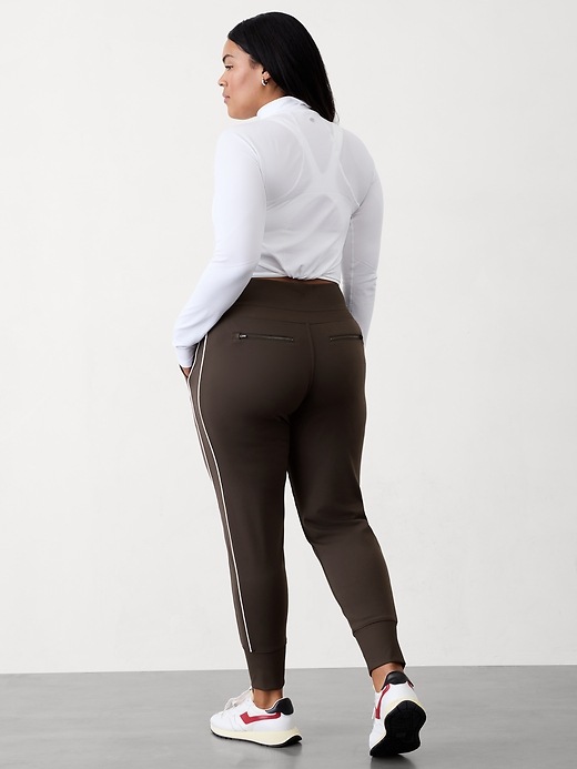Venice High Rise Track Stripe Jogger
