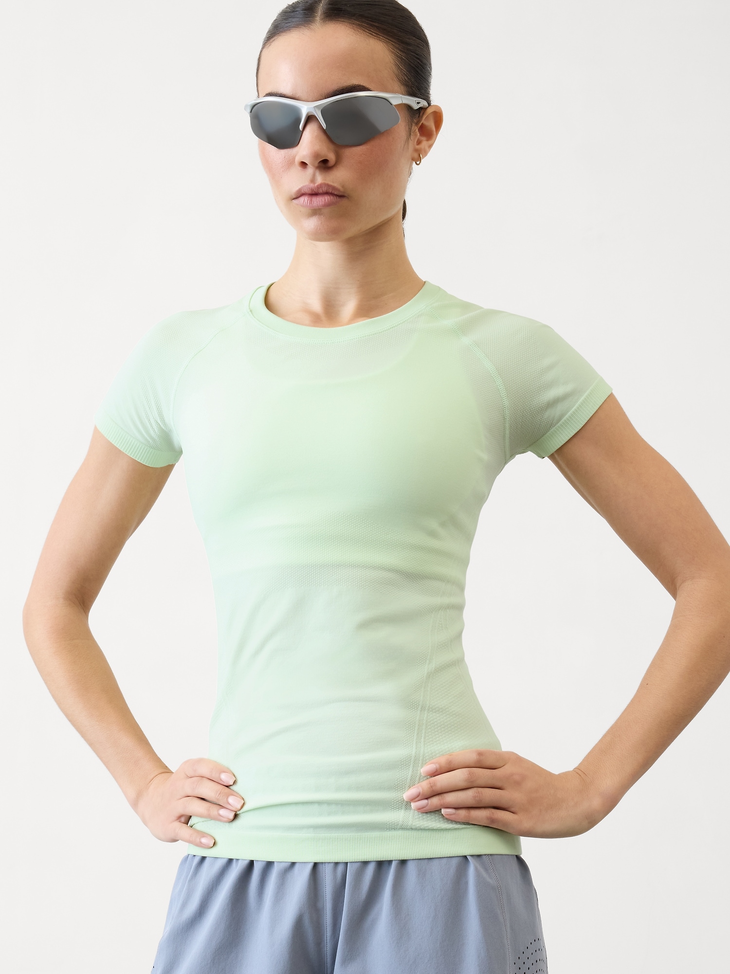 ATHLETA MOMENTUM SEAMLESS TEE