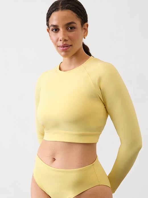 Image number 4 showing, Crop Rashguard