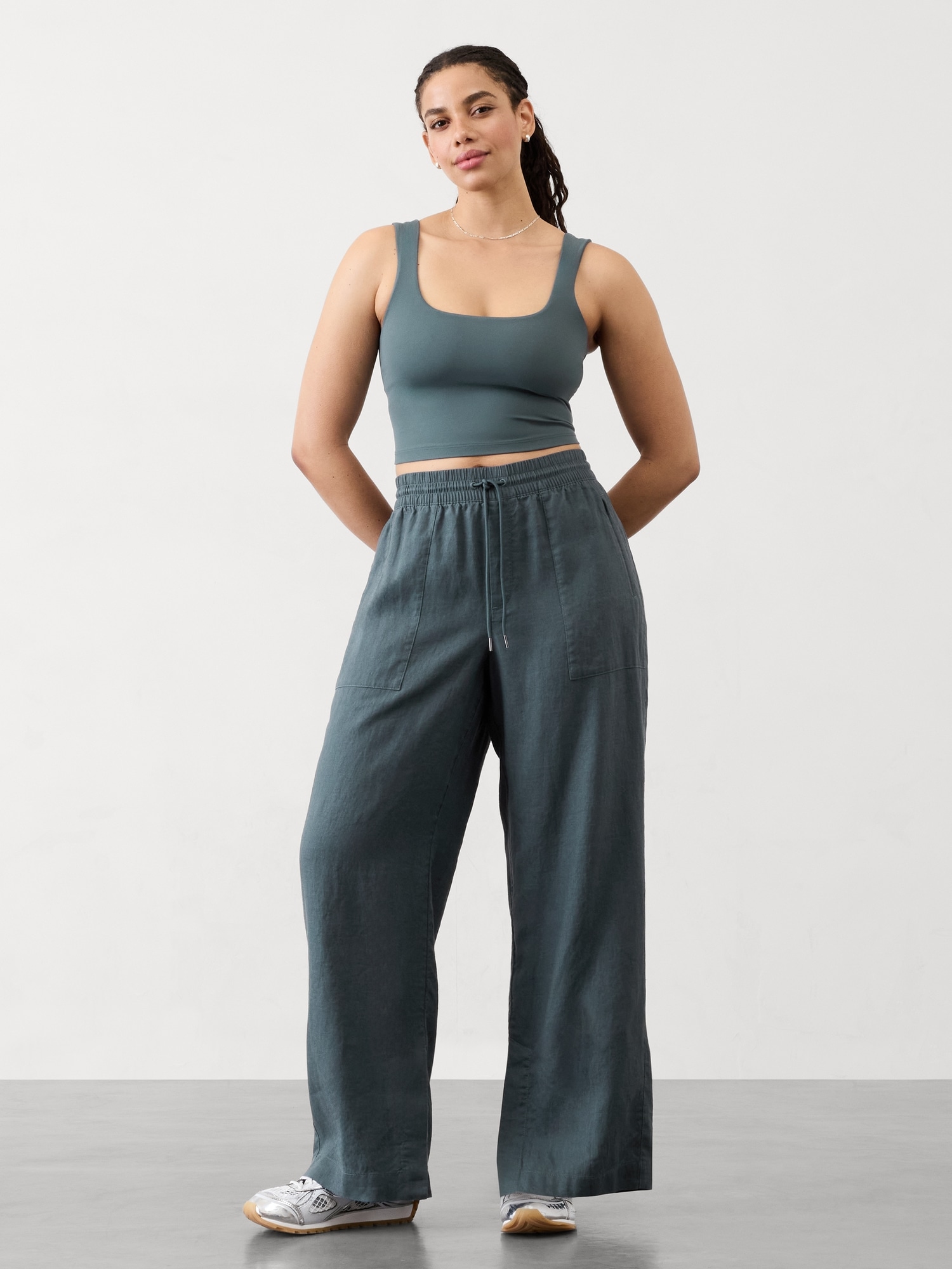 Retreat Linen Mid Rise Wide Leg Pant - Blue