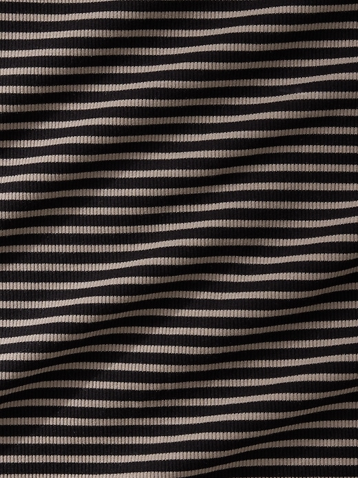 Signature Rib Tank