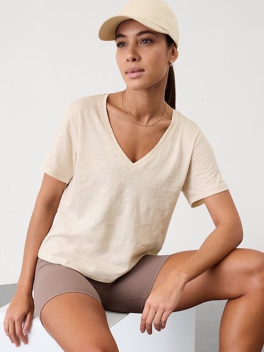 Image number 1 showing, Essential Slub V-Neck Tee