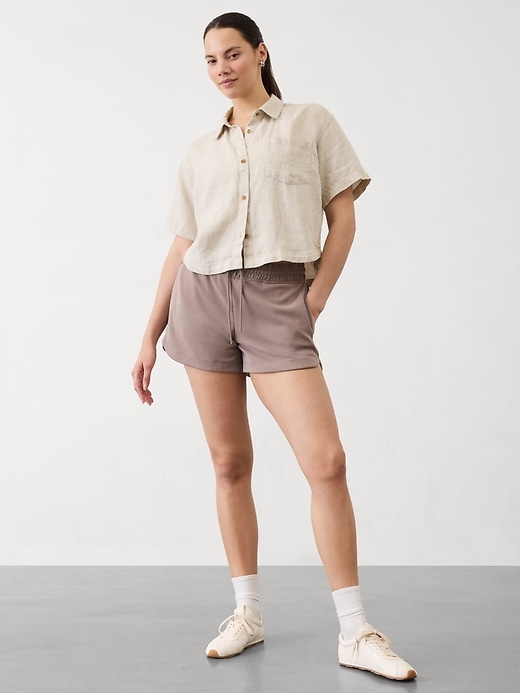 Image number 5 showing, Retreat Linen Short Sleeve Shirt