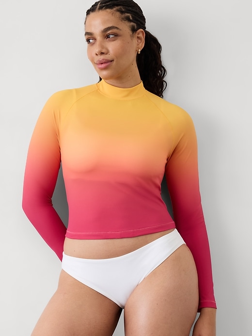 Image number 3 showing, North Point Crop Rashguard