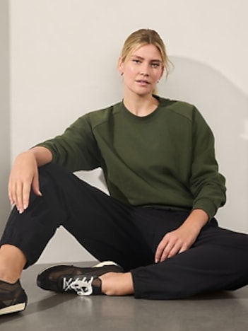 Forever Fleece Relaxed Crew Sweatshirt