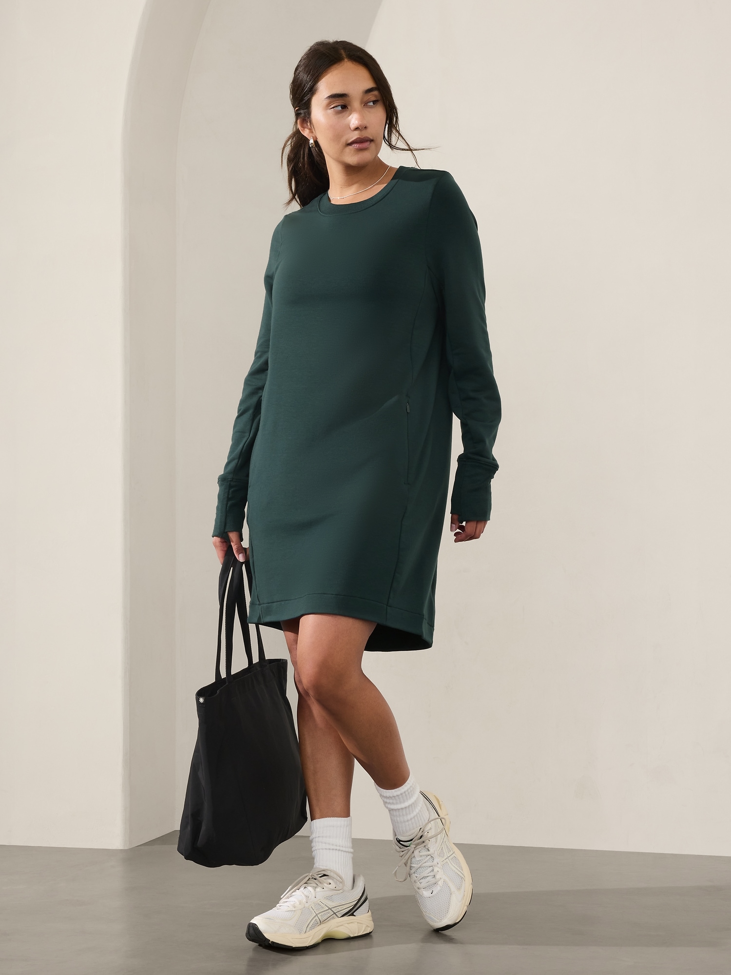 Coaster Luxe Sweatshirt Dress