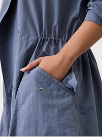 Luna Trench