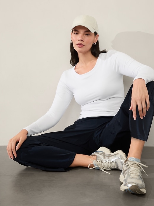 Image number 1 showing, Renew Seamless Crewneck Top