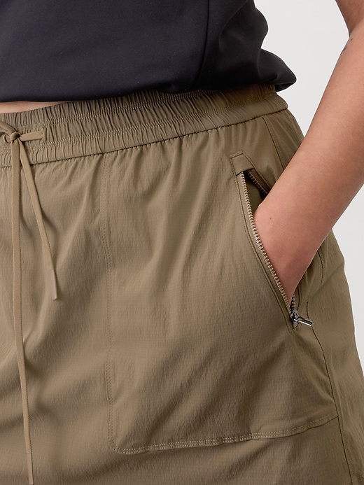 Image number 3 showing, Trekkie North Mid Rise 15" Skort