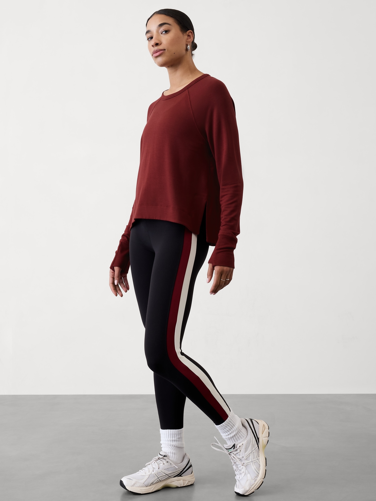 Coaster Luxe Recover High Hip Sweatshirt