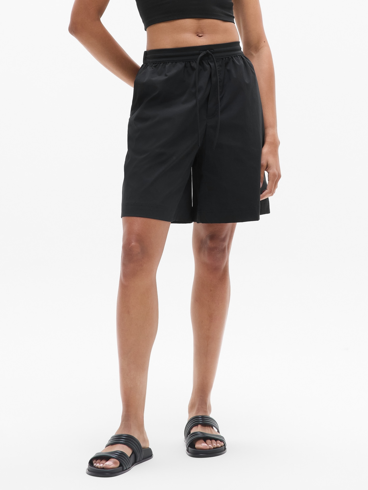 ATHLETA DRIFT MID RISE POPLIN BERMUDA SHORT