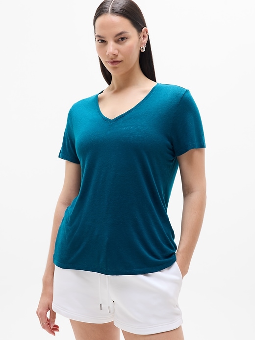 Image number 1 showing, Getaway Linen Blend V-Neck Tee