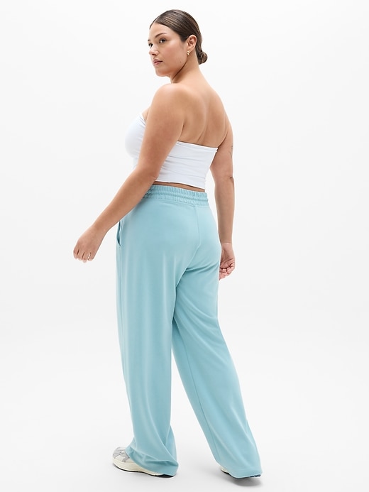 Image number 7 showing, Seasoft Mid Rise Straight Pant
