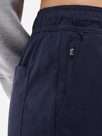 Midday Mid Rise Crop Poplin Pant