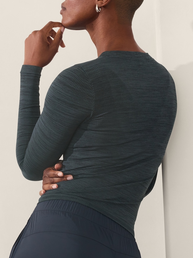 Renew Seamless Crewneck Top