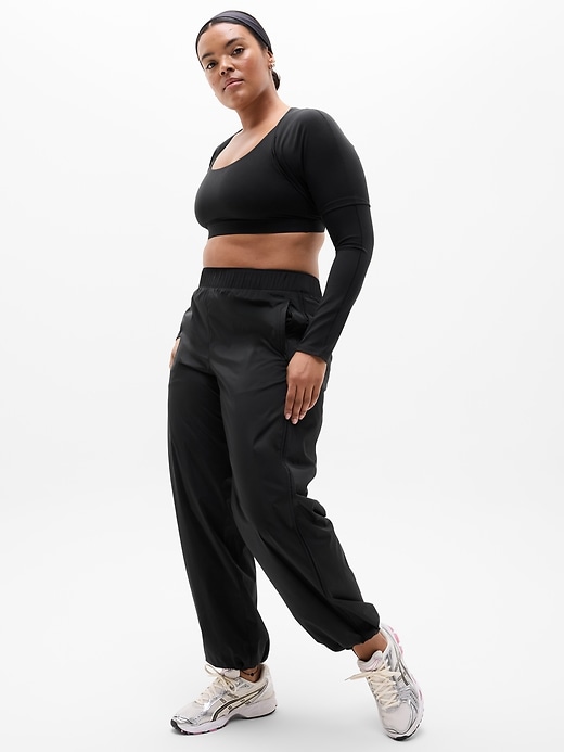 Image number 4 showing, Transcend Shrug