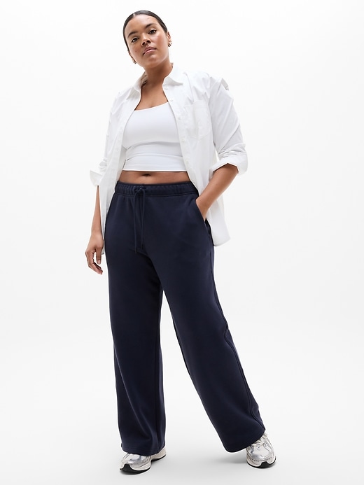Image number 2 showing, Heavyweight Terry Mid Rise Pant