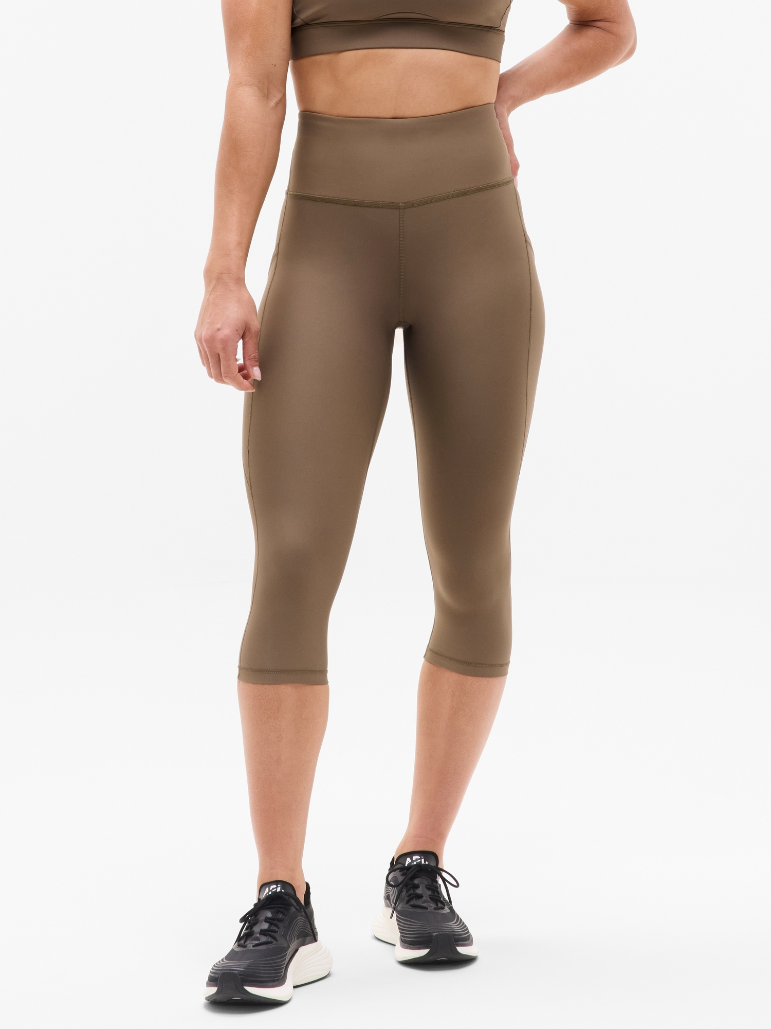Interval Stash High Rise  Capri