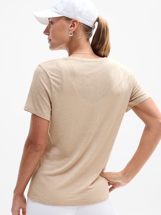Image number 2 showing, Getaway Linen Blend V-Neck Tee