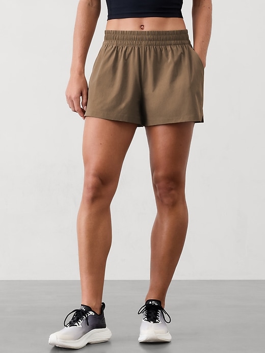 Image number 1 showing, Weekender Mid Rise 3" Run Short