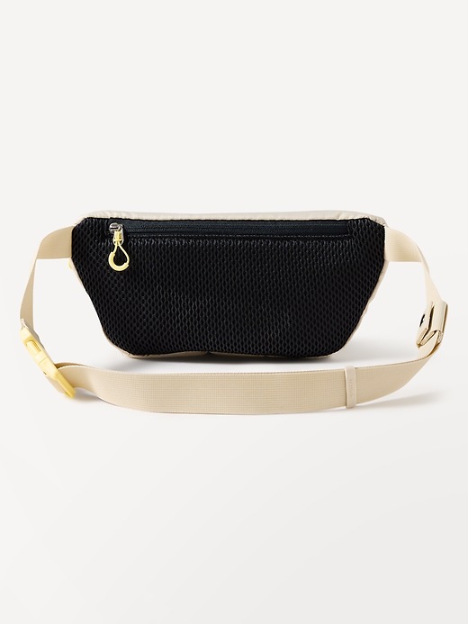 Image number 3 showing, Crest Fanny Pack