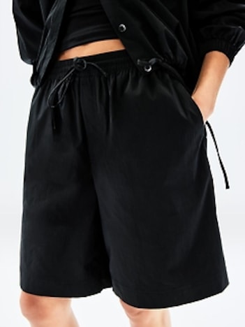 Drift Mid Rise Poplin Bermuda Short
