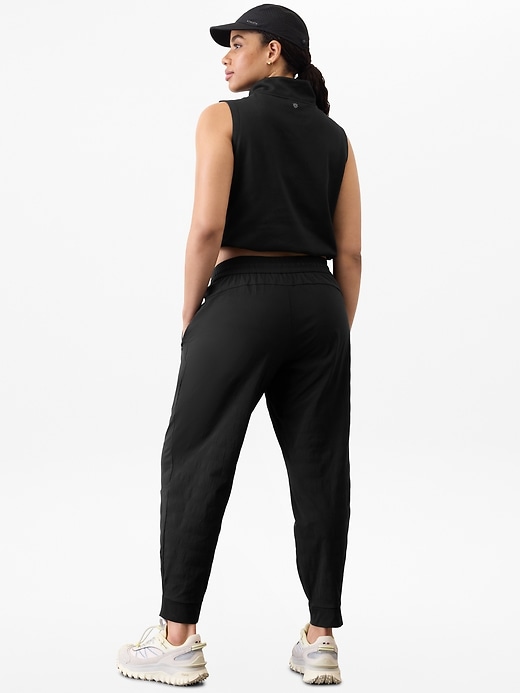 Image number 2 showing, Trekkie Relaxed Mid Rise Jogger
