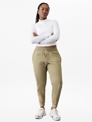 Trekkie Relaxed Mid Rise Jogger