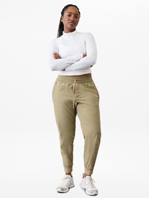 Trekkie Relaxed Mid Rise Jogger