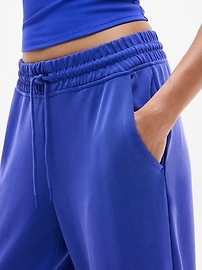 Seasoft Mid Rise Jogger