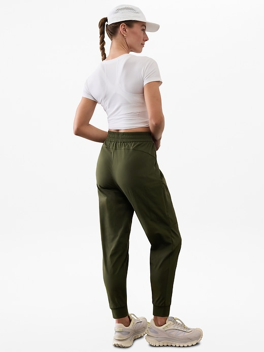 Image number 2 showing, Trekkie Relaxed Mid Rise Jogger