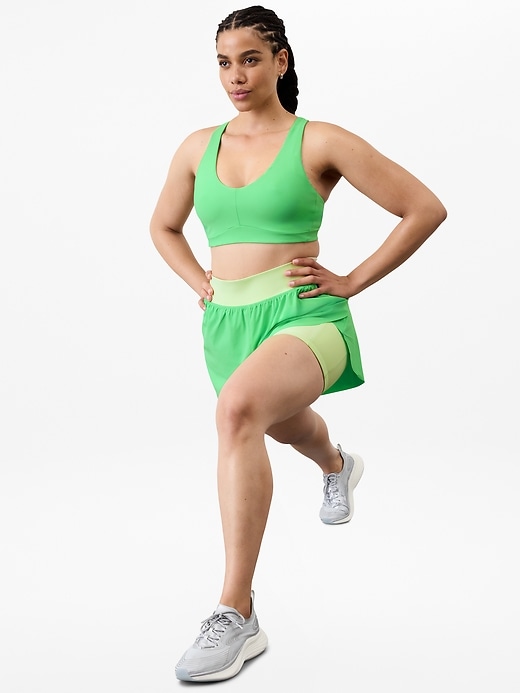 Image number 7 showing, Interval Plunge Train Sports Bra A-C