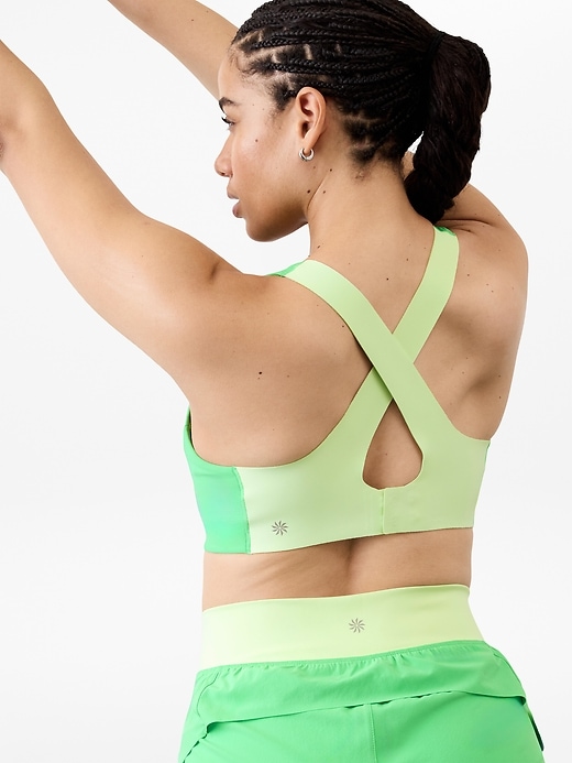 Image number 8 showing, Interval Plunge Train Sports Bra A-C