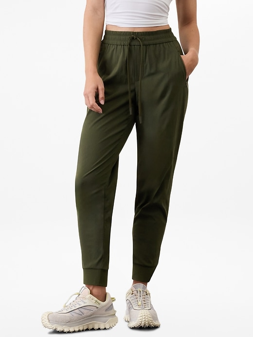 Image number 8 showing, Trekkie Relaxed Mid Rise Jogger
